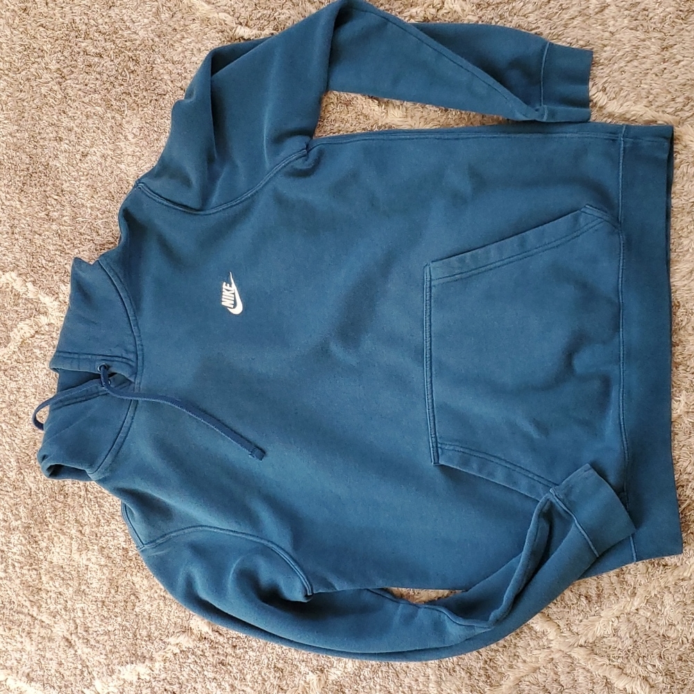 Nike mens hoodie medium